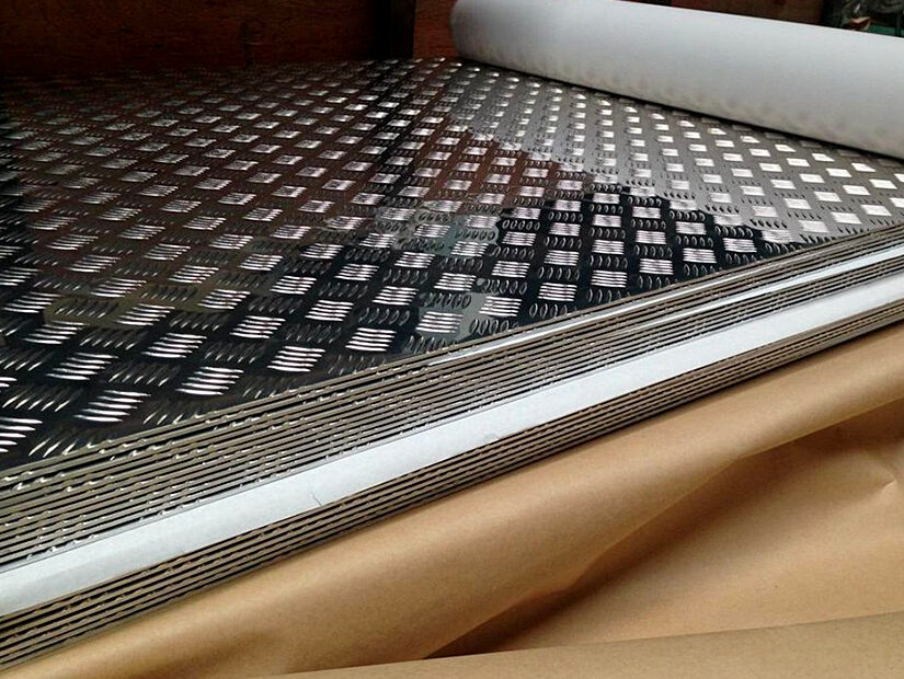 lamina de aluminio antiderrapante06